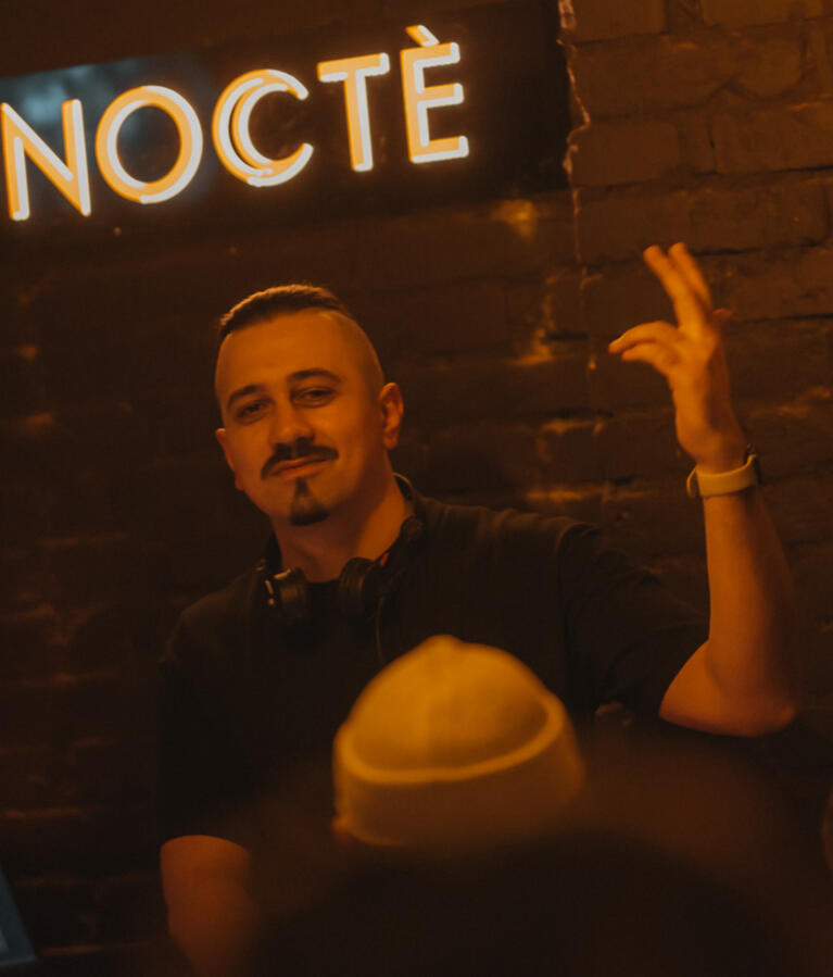 Dan Tanev photo playing club nocte plovdiv