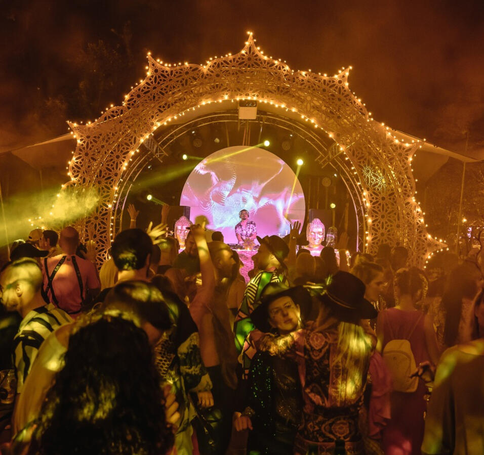 Dan Tanev photo playing at Lost Gipsy Festival